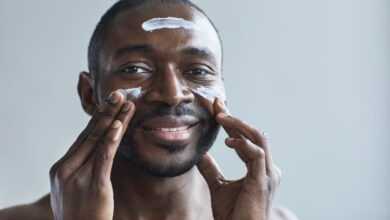 The Ultimate Guide to Men's Skincare: Tips for Clear, Healthy, and Youthful-looking Skin