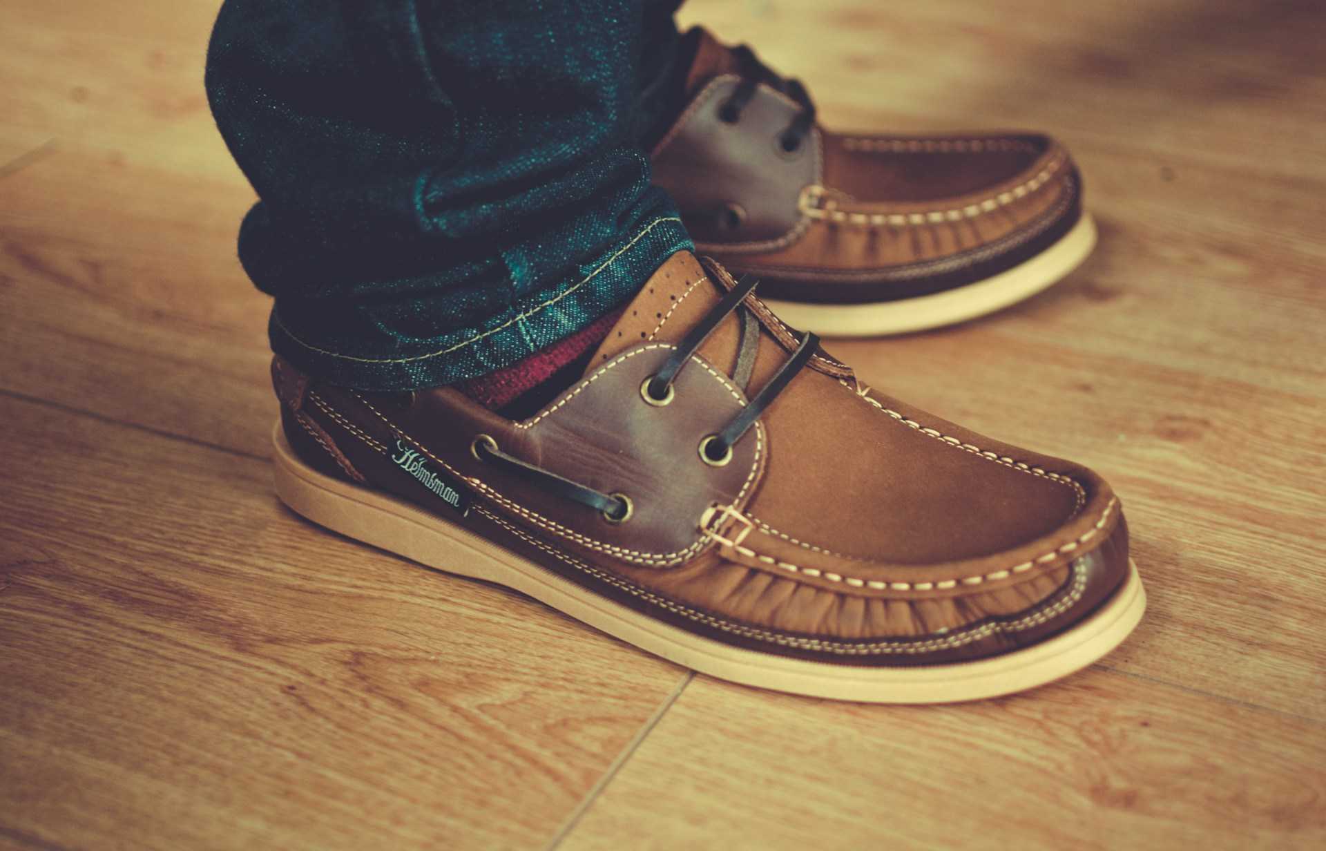 Trainers vs. Loafers: A Bloke's Guide on When to Wear Each