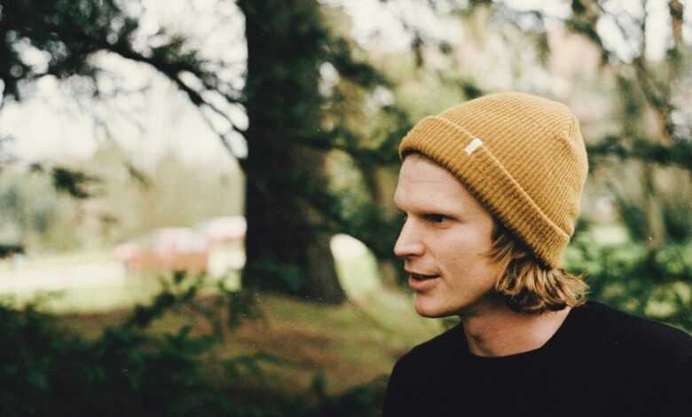 Beanies in Spring: A Bloke's Guide to Getting It Right (Without Looking Lost) - Unfashionablemale Beanies in Spring: A Bloke's Guide to Getting It Right (Without Looking Lost)