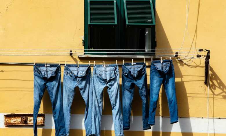 How to Dress Sharp Without Breaking the Bank: A Bloke's Guide to Smart Spending - Unfashionablemale How to Dress Sharp Without Breaking the Bank: A Bloke's Guide to Smart Spending