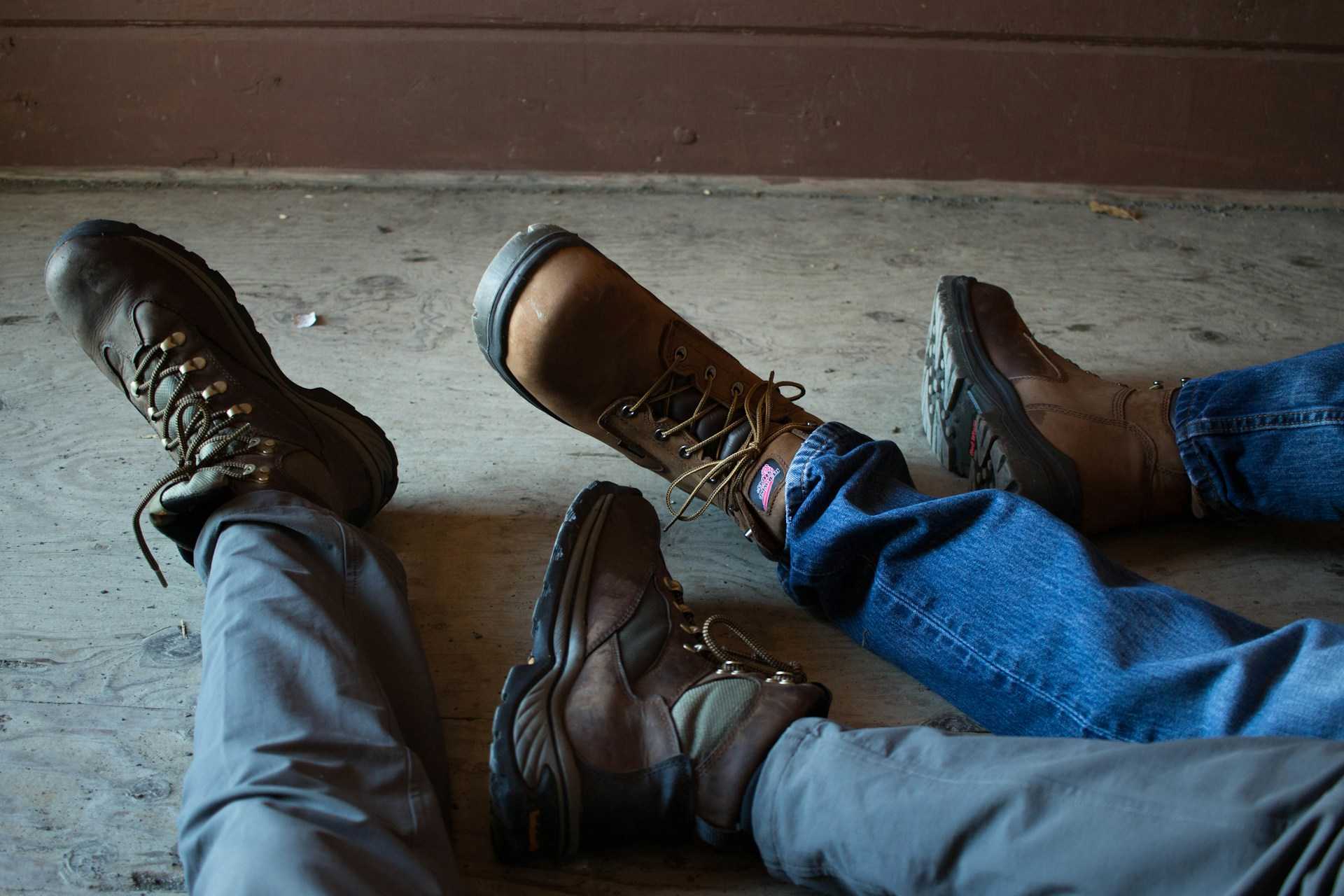 Boots Breakdown: Chelsea vs. Chukka vs. Service vs. Hiking (And How to Wear Them)