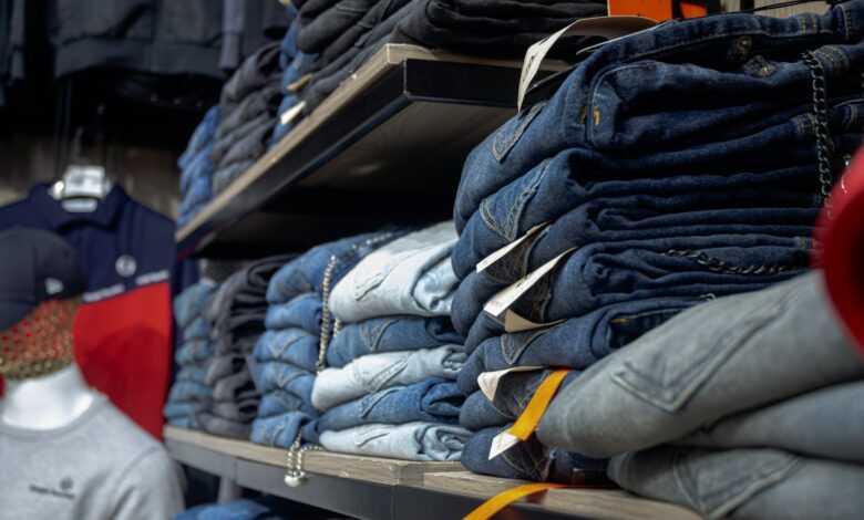The Denim Dilemma Solved: A Bloke's Guide to the Best Jeans for Your Body Type - Unfashionablemale The Denim Dilemma Solved: A Bloke's Guide to the Best Jeans for Your Body Type